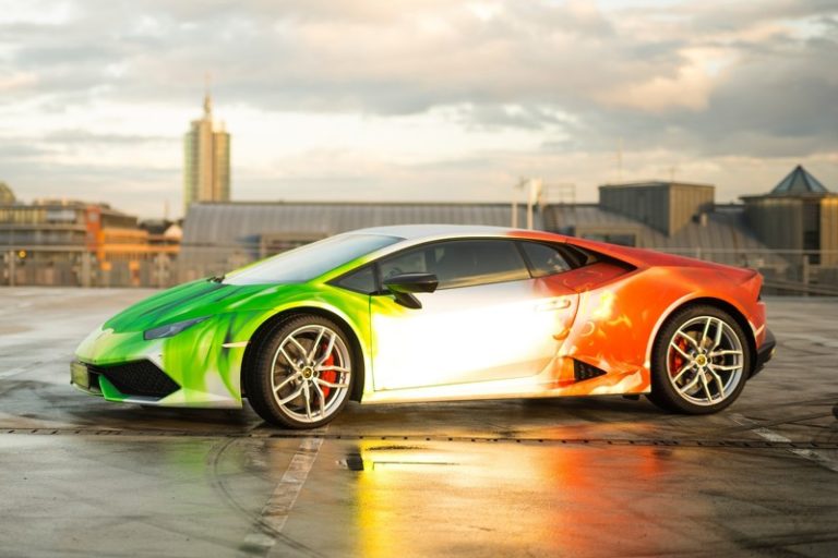 Lamborghini Huracan tricolor por Print Tech