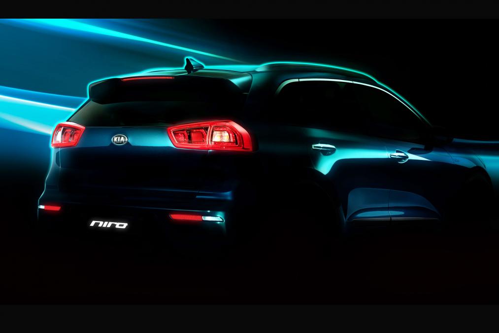 Kia comienza el destape del Niro previo a Chicago 2