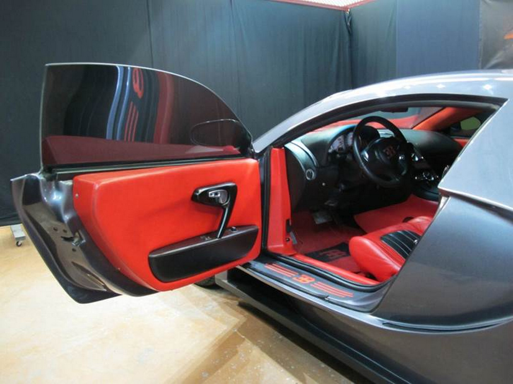 Cuando no te llega para el modelo original: Réplica de Bugatti Veyron por 75.000 euros 1