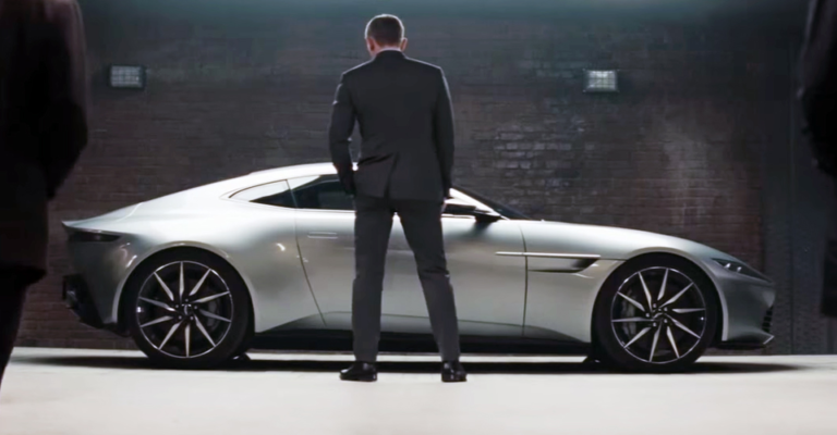 El Aston Martin DB10 de James Bond ya se ha subastado: 3,15 millones de euros han pagado por él