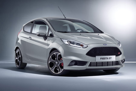 Ford Fiesta ST200: Uno de los hothatch más radicales recibe 18 CV extra y cambios estéticos 1