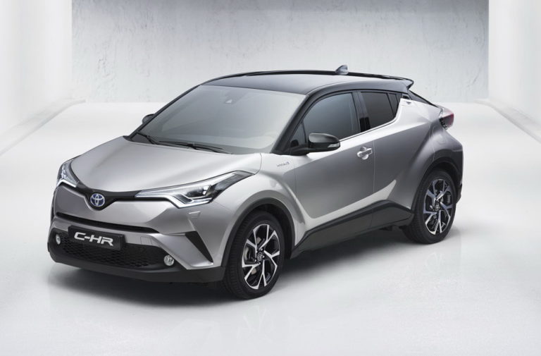 El Toyota C-HR se destapa antes de su debut en el Salón de Ginebra