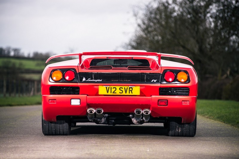 ¿Quieres hacerte con el último Lamborghini Diablo antes de que Volkswagen comprara la marca? 2