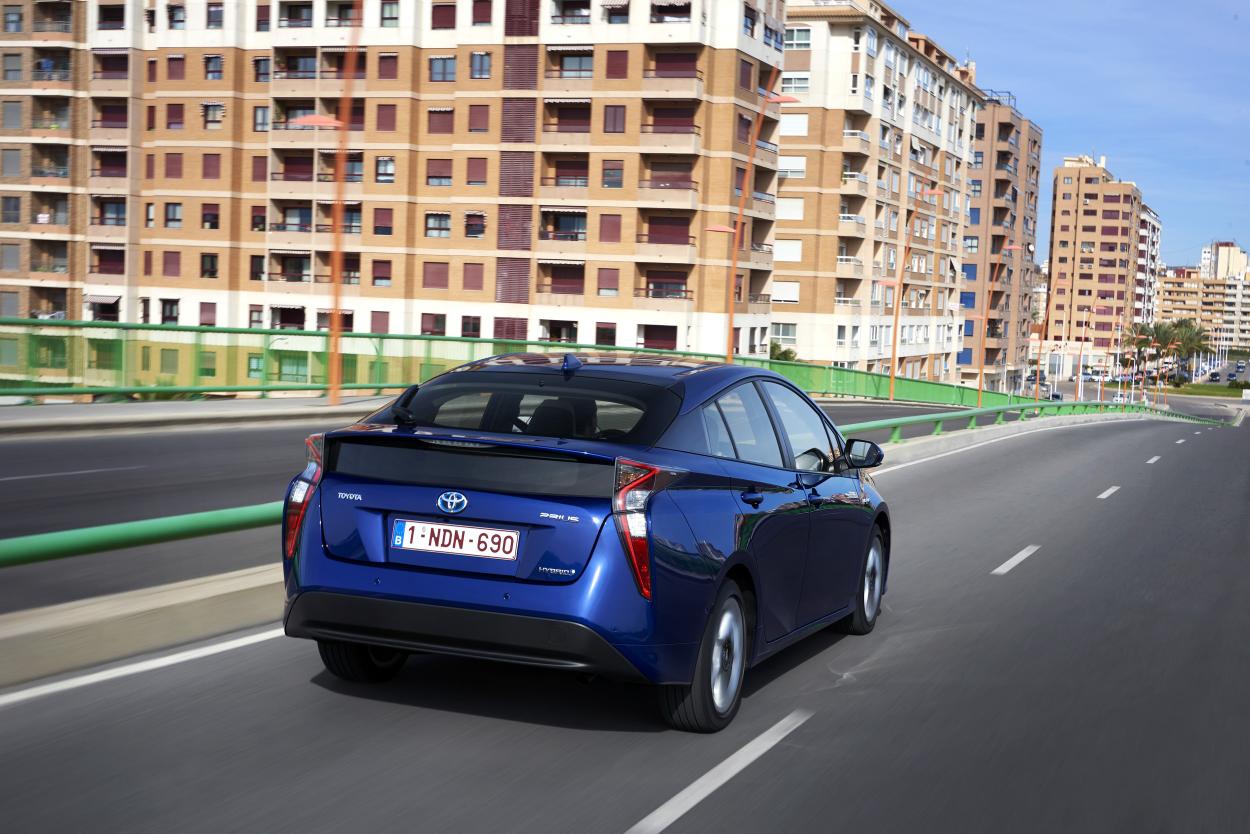 Toyota Prius 2016: Desde 29.900 euros en España, con un único acabado 2