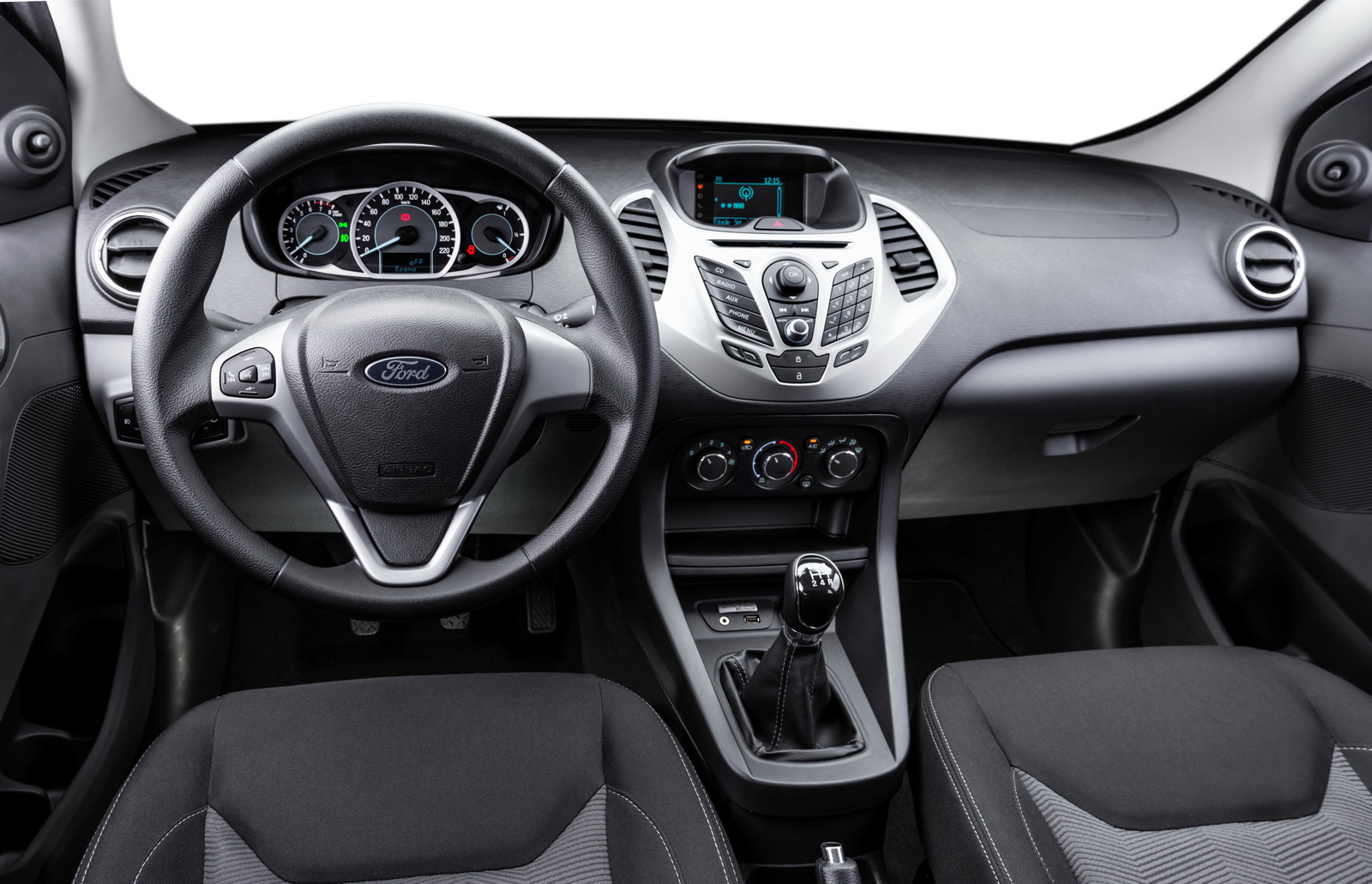 Interior of the 2015 Ka for Brazilian markets. Interior do novo Ka 2015.