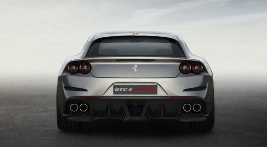 Ferrari-GTC4Lusso-4