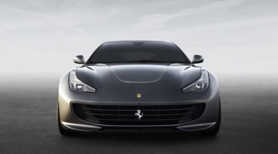 Ferrari-GTC4Lusso-5