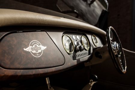 Morgan 4/4: Celebrando el 80 aniversario del icónico modelo 2