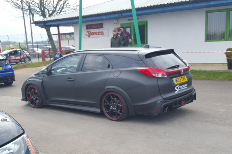 Sólo hay un Honda Civic Type R Tourer en el mundo... y no es oficial 1