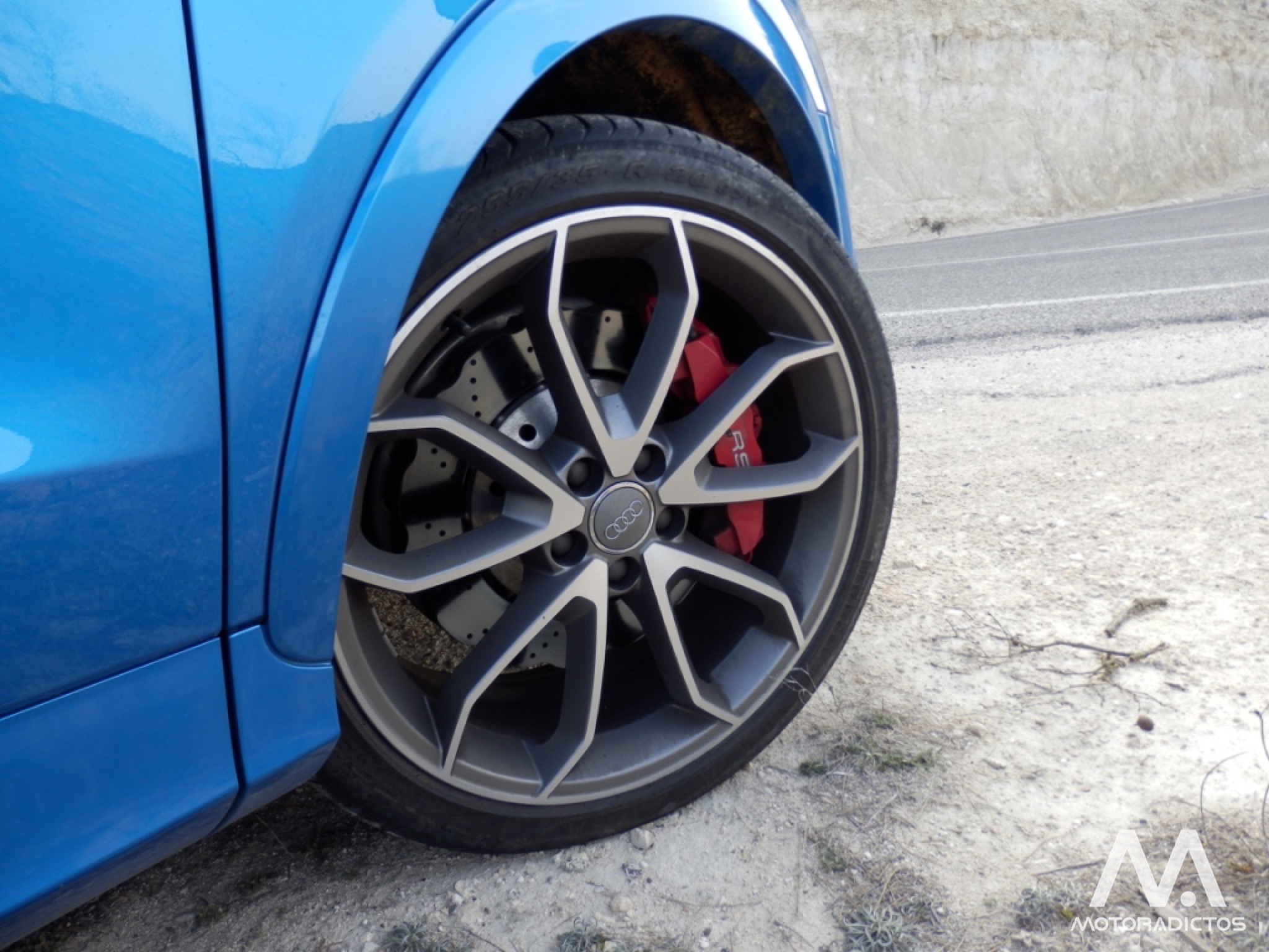 Prueba: Audi RS Q3 2.5 TFSI 340 CV (diseño, habitáculo, mecánica) 12