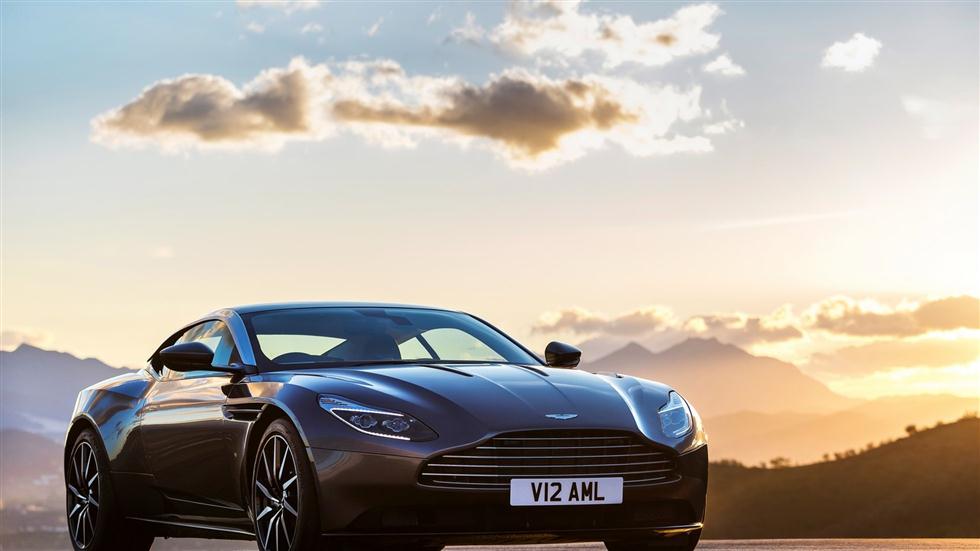 El Aston Martin DB11 V8 será un 1
