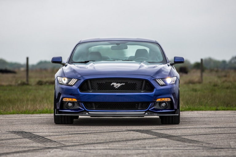 Hennessey Mustang HPE750: Cuando unes potencia y fibra de carbono salen estos resultados