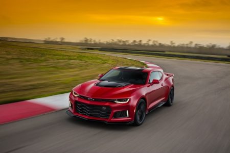 2017-Chevrolet-Camaro-ZL1-1