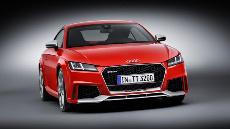 Oficial: nuevo Audi TT-RS, 400 caballos de potencia y a 100 en 3.7 segundos