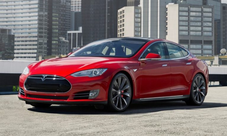 El Tesla Model S recibirá una renovación este mismo mes, ¿llegará el P100D?