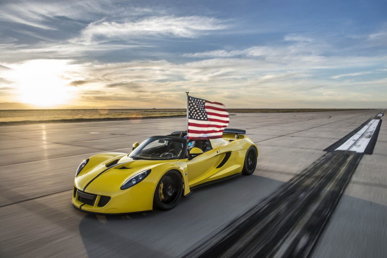 Hennessey Venom GT Spyder: Con todos ustedes, el descapotable más rápido del mundo