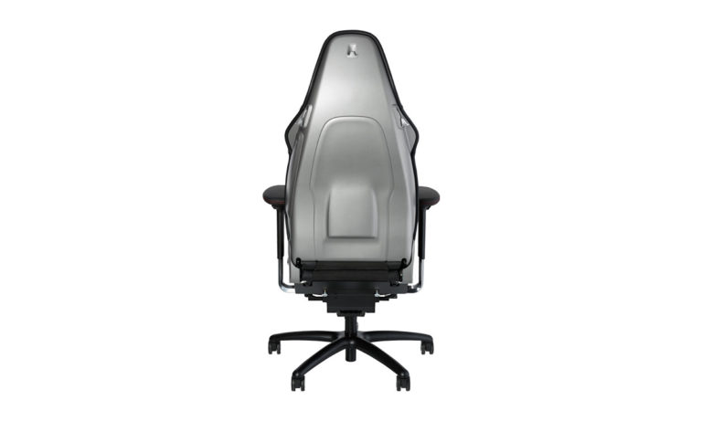 ¿Quieres la silla de oficina de Porsche? Deberás aflojar 5.800 euros…