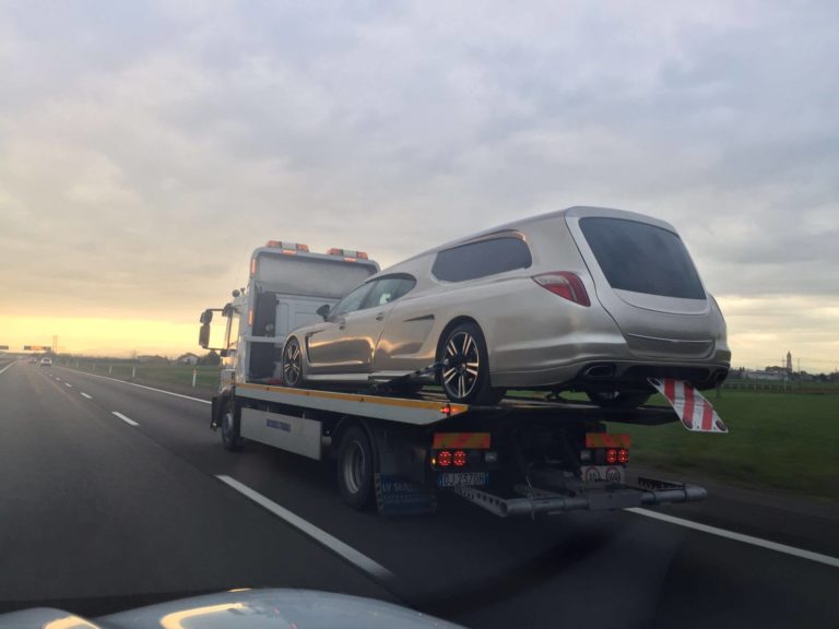 ¿Un Porsche Panamera transformado a coche fúnebre? Es real y aquí lo tienes…