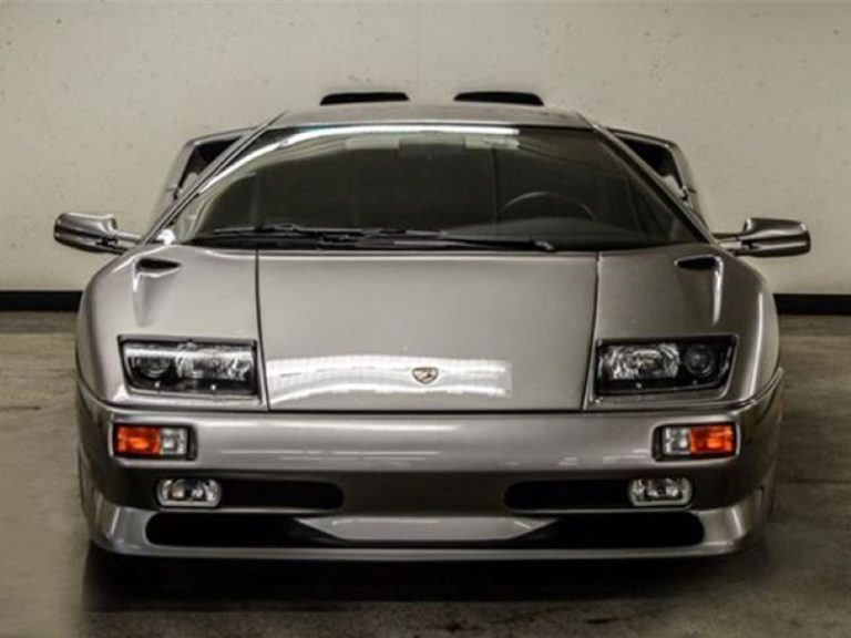 Estrenar un Lamborghini Diablo SV de 1999 es posible a día de hoy…