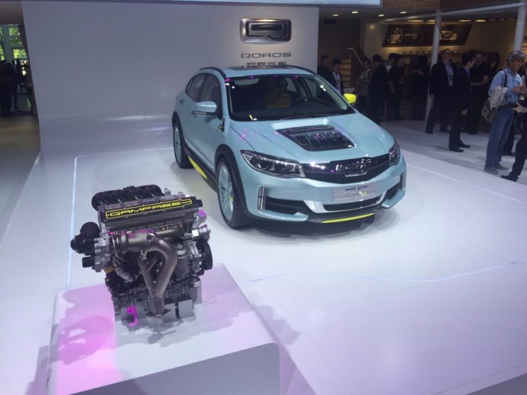 ¿Un motor sin árbol de levas? Qoros y FreeValve AB (Koenigsegg) lo muestran en Pekín
