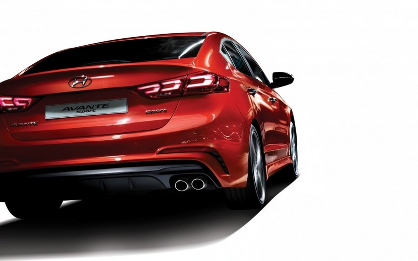 Hyundai presenta en Corea el Elantra Sport con 204 CV: No sabemos aún si llegará a Europa 1