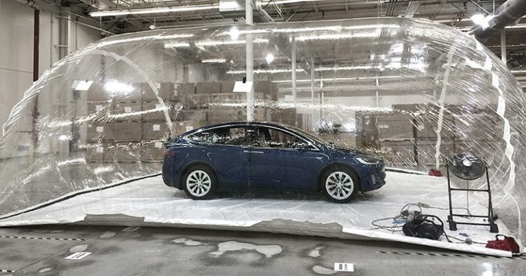 ¿Cómo funciona el sistema de protección de ataques de armas químicas del Tesla Model S?