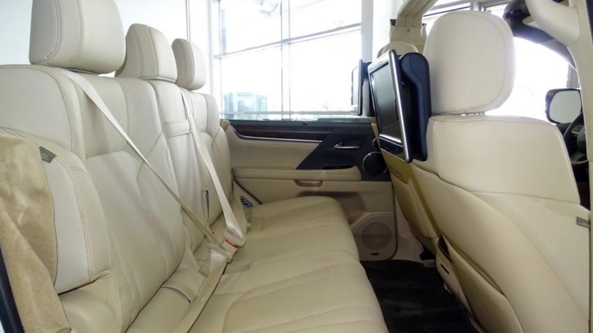 ¿Quieres un Lexus LX descapotable? Con 310.000 euros puedes hacerte con uno transformado 1