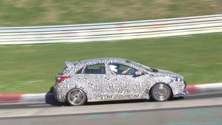 Vídeo: así se mueve el Hyundai i30 N en el ‘Ring, camino a los 300 caballos