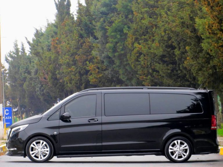 ¿Pagarías 176.000 euros por una Mercedes Clase V muy lujosa?