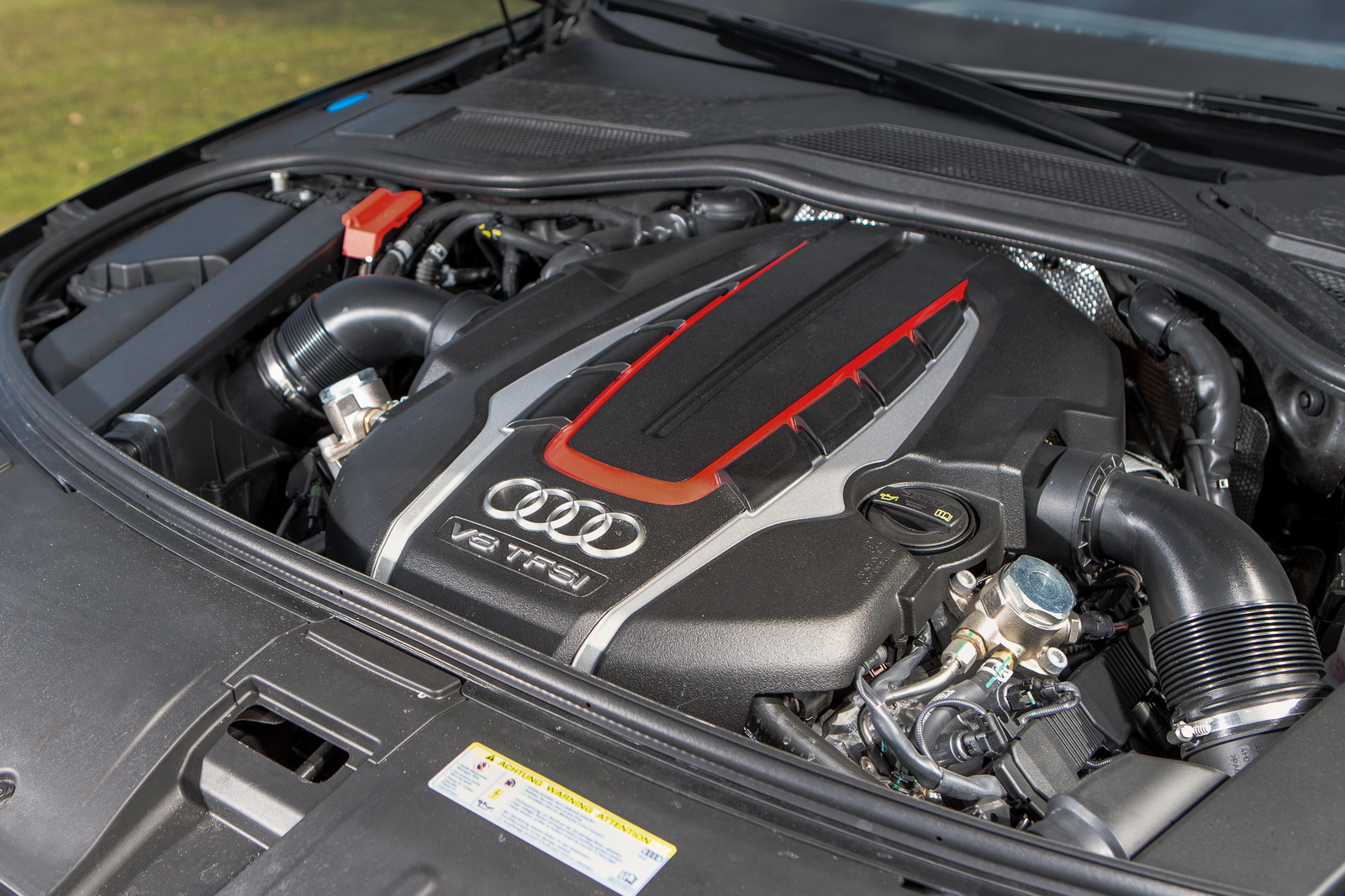 Audi S8 Plus por ABT: Un lujoso avión de 705 CV para largos viajes en la Autobahn 3
