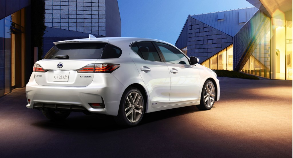 Lexus cancelará el CT 200h en favor de un crossover híbrido 2