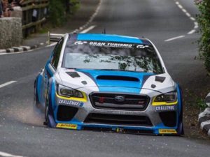 Mark Higgins vuelve a romper su récord en la Isla de Man con el Subaru WRX STI