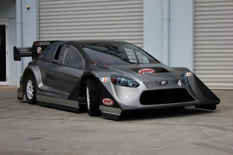 Este Ford Focus (o lo que queda de él) tiene el motor de un Nissan GT-R con 850 CV