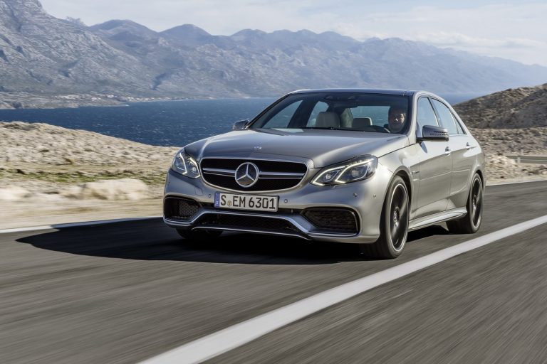 El nuevo Mercedes-AMG E 63 dice adiós a la propulsión
