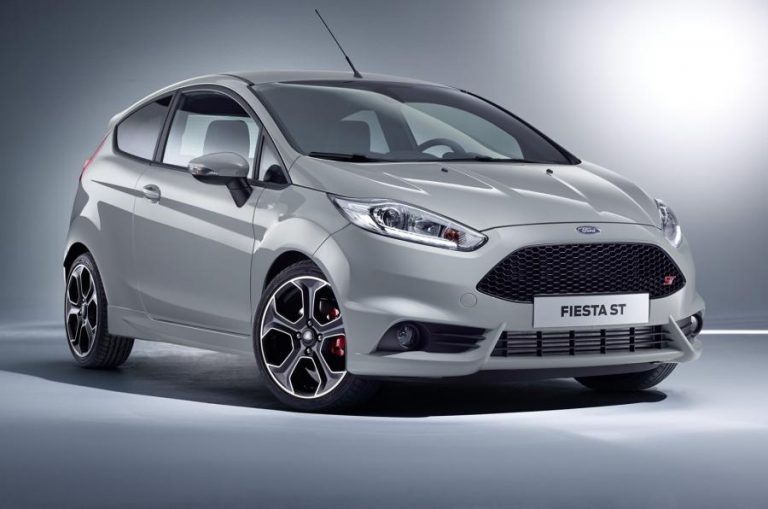 El Ford Fiesta ST200 arranca en los 22.750 euros… ¿merecen la pena los 3.375 euros adicionales frente al Fiesta ST?