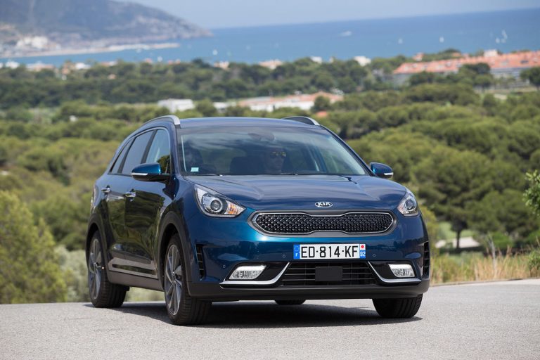 Kia Niro: El crossover híbrido llega desde 19.985 euros