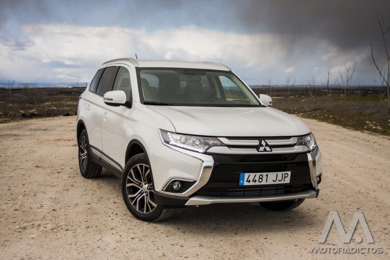 Prueba: Mitsubishi Outlander 220 DI-D 150 CV 2WD (diseño, habitáculo, mecánica)