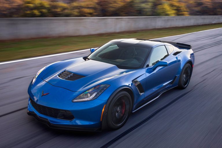 Los propietarios de un Corvette prefieren la caja automática: Sólo un 23% eligen la caja manual