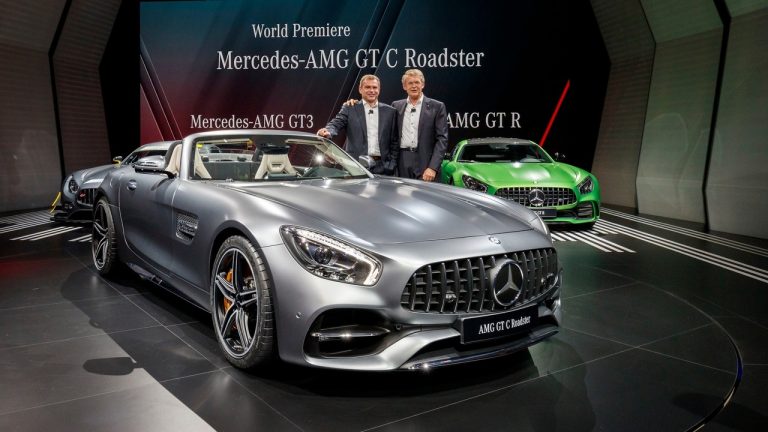 Mercedes AMG GT C Roadster: más potente y veloz que el AMG GT S, y descapotable