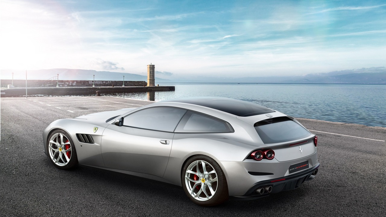 ferrari-gtc4lusso-t-1