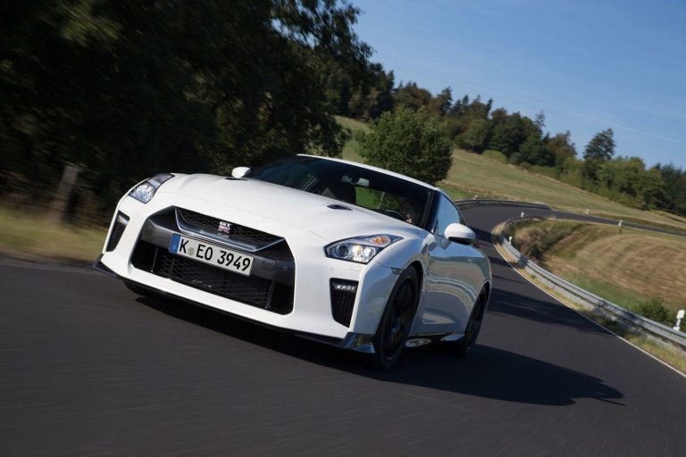Nissan GT-R Track Edition 2017: Nacido por y para los circuitos