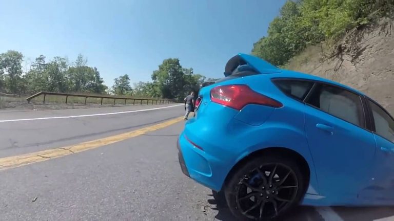 Vídeo: El Drift mode del Ford Focus RS puede ser muy peligroso…