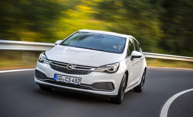 Opel Astra OPC Line Sport Pack: OPC parece, pero no es…