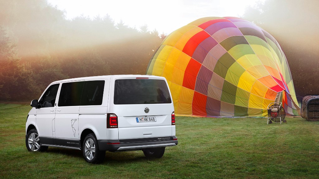 volkswagen-multivan-panamericana-201630545_4-1