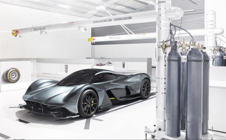 El Aston Martin AM-RB 001 superará los 400 km/h