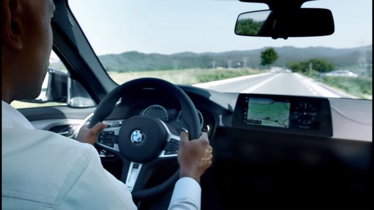 Vídeo: BMW nos vuelve a anticipar el Serie 5, por dentro y por fuera