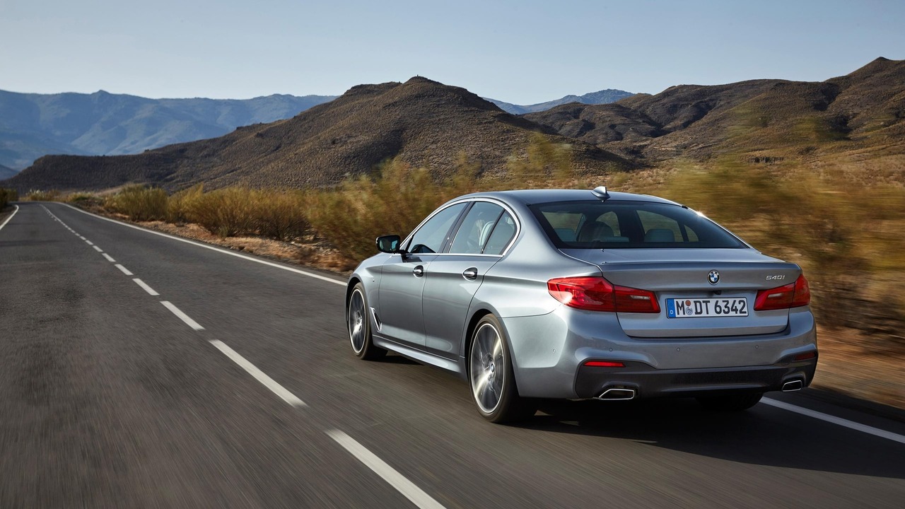 2017-bmw-5-series-5