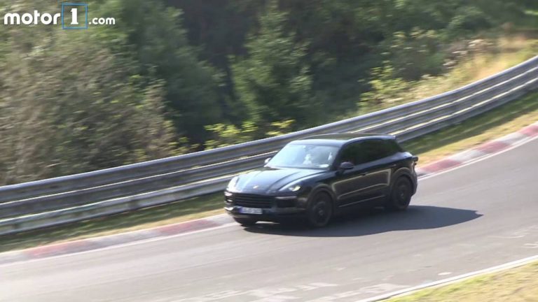 Vídeo: el próximo Porsche Cayenne rueda en el ‘Ring