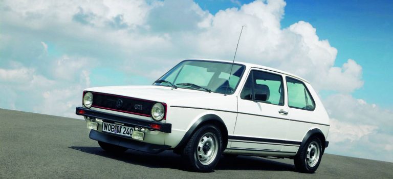El Volkswagen Golf GTI MKI amplía su catálogo de piezas originales: Mantener uno será más sencillo
