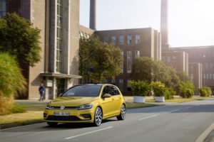 Volkswagen Golf R-Line: Otra forma de dotarle de un aspecto más deportivo a tu Golf